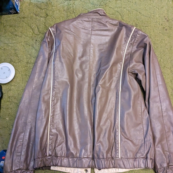 Women's Leather Jacket - Picture 2 of 4